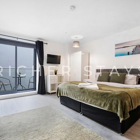 Cosy Studio Apartment- Hemel Hempstead High Street Bagian luar foto